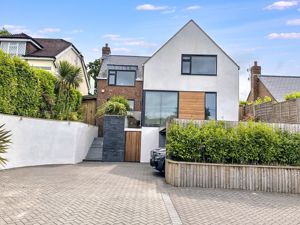 Photo 24- click for photo gallery